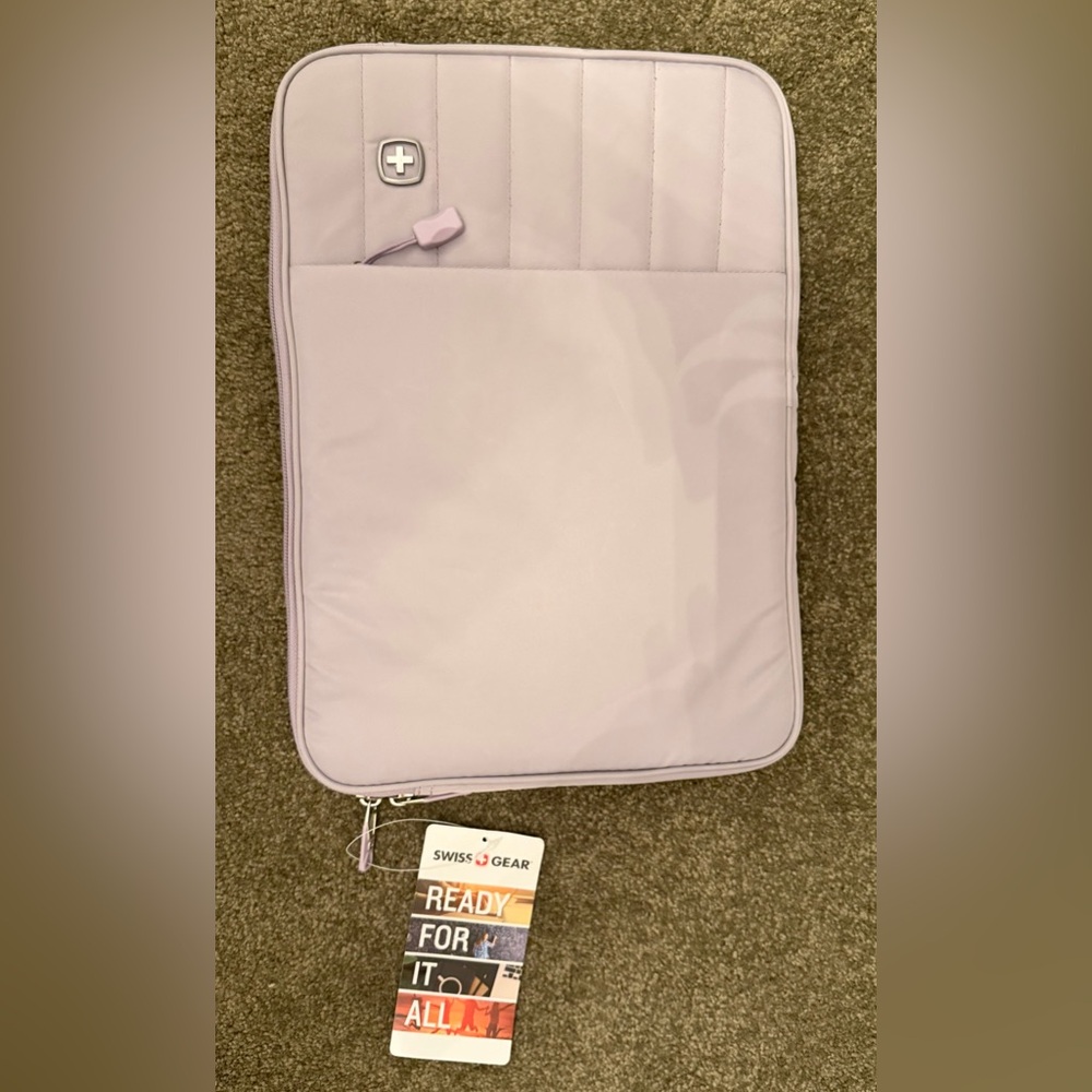 Laptop Case (NWT)